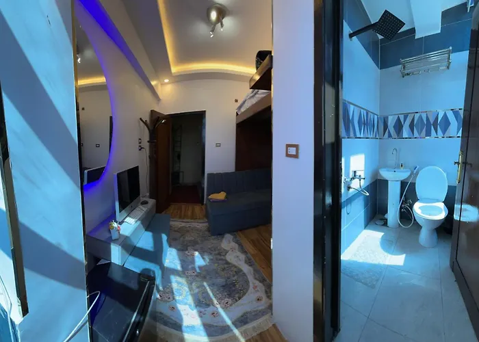 Unique Studio